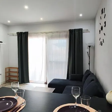 Apartment Sunny With Terrace Pool View